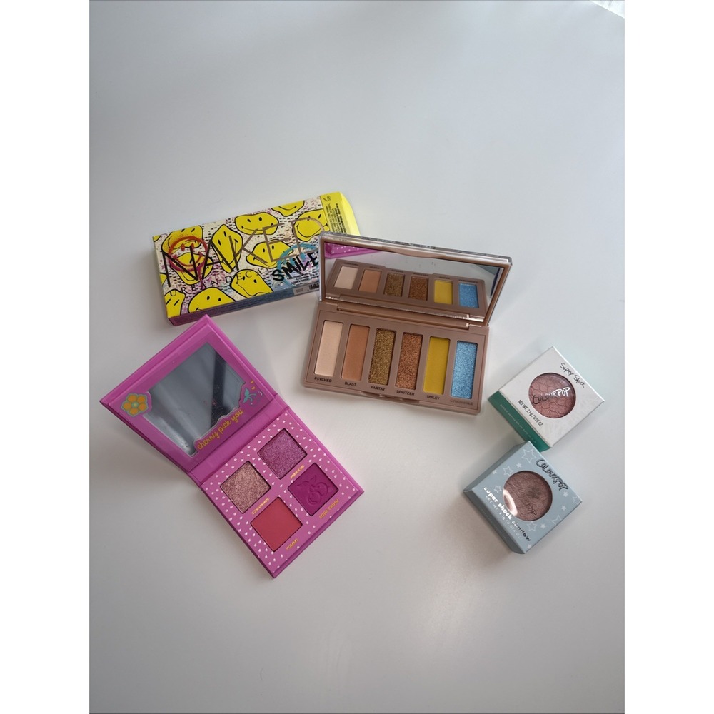 Lot Of Eyeshadow Naked Smiley Hello Kitty Color Pop